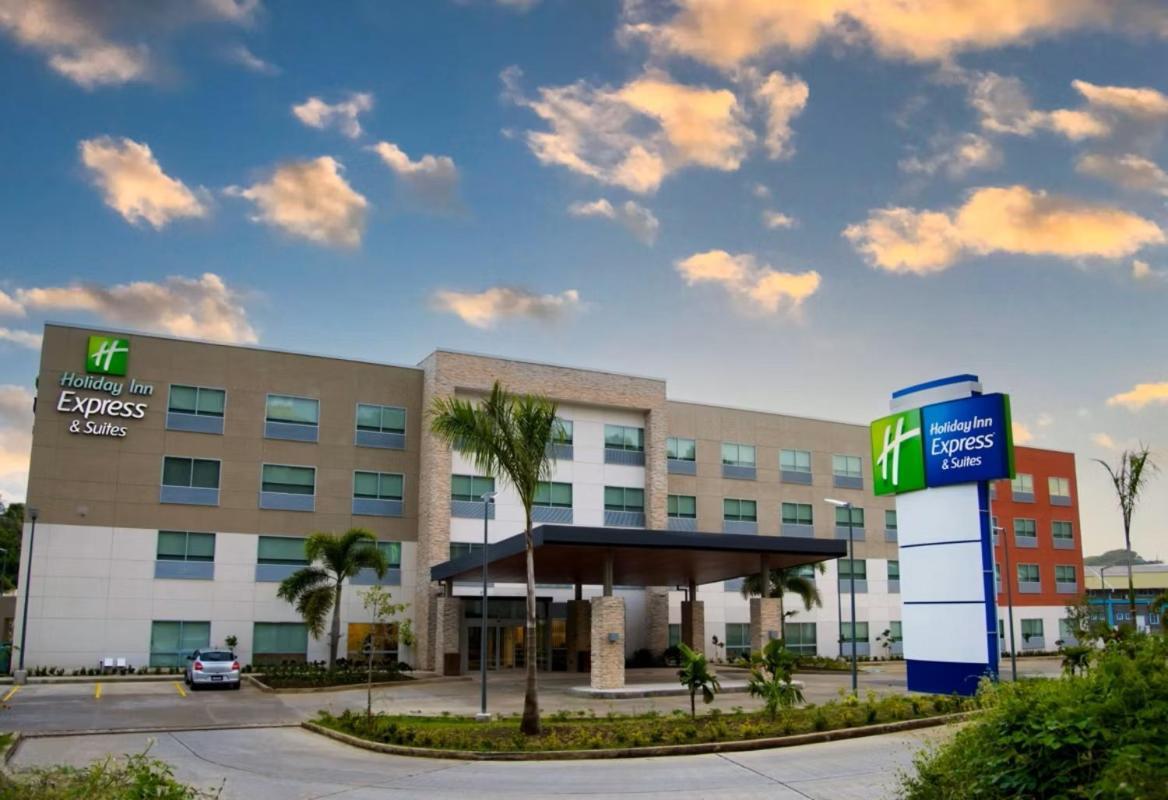 Holiday Inn Express & Suites Diamond By Ihg Stubbs Eksteriør billede